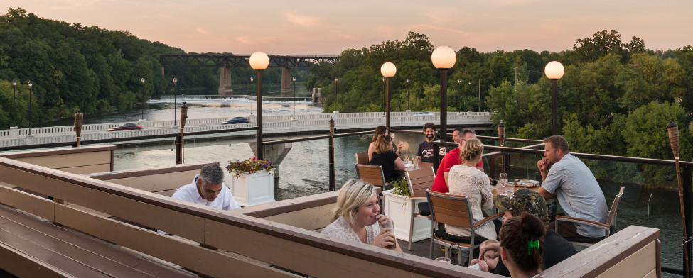 Restaurants in Paris Ontario vist Stillwaters Rooftop